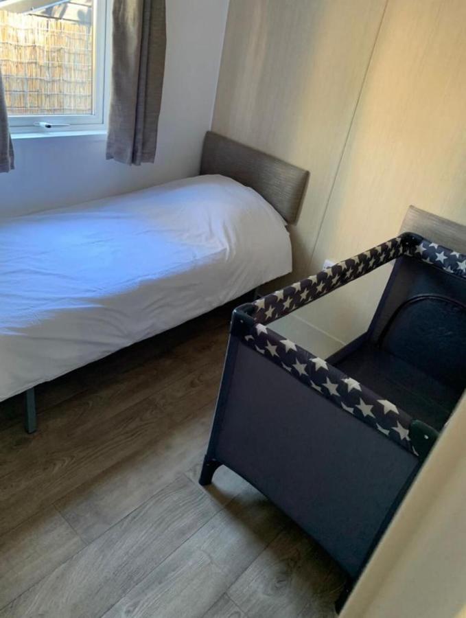 Chalet Toetje Op De Veluwe Hoenderloo Eksteriør bilde