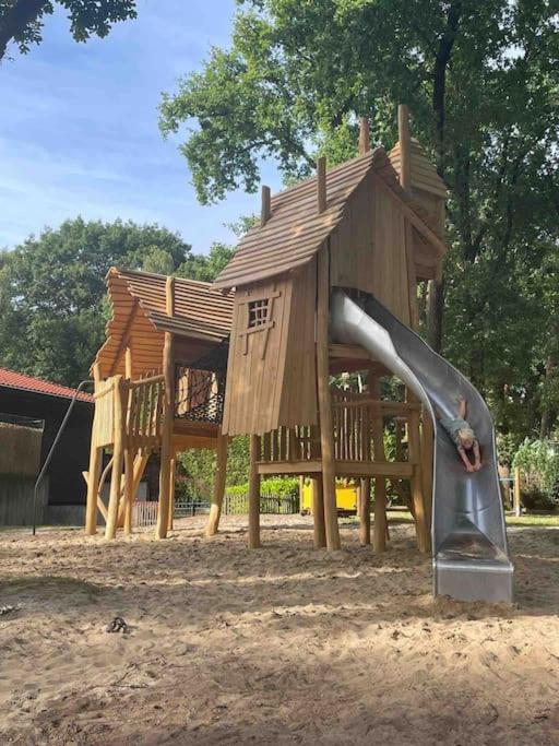 Chalet Toetje Op De Veluwe Hoenderloo Eksteriør bilde