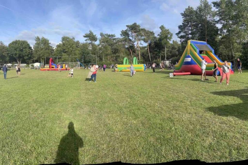 Chalet Toetje Op De Veluwe Hoenderloo Eksteriør bilde