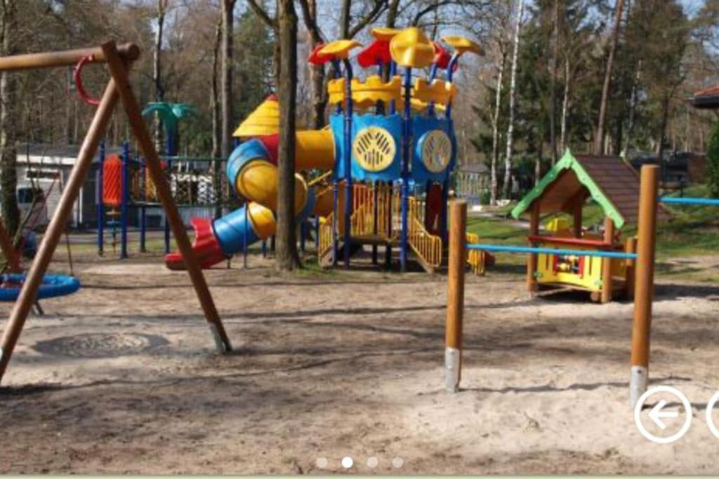 Chalet Toetje Op De Veluwe Hoenderloo Eksteriør bilde